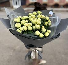 Букет Белые кустовые розы Солинеро #REPLACE_PRED# Кодинске
