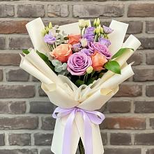 Букет цветов из:  Лизиантусы и Розы #REPLACE_PRED# Кодинске