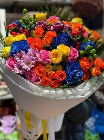 Букет цветов из: Розы и Хризантемы в Кодинске