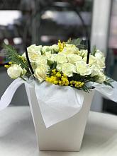 Композиция бриллиант в Кодинске Цветочная композиция из Розы в Кодинске