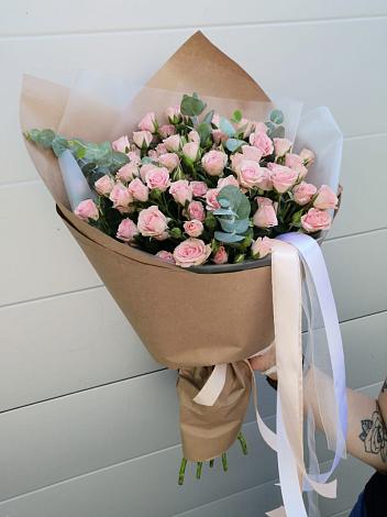 Букет цветов из: Розы в Кодинске